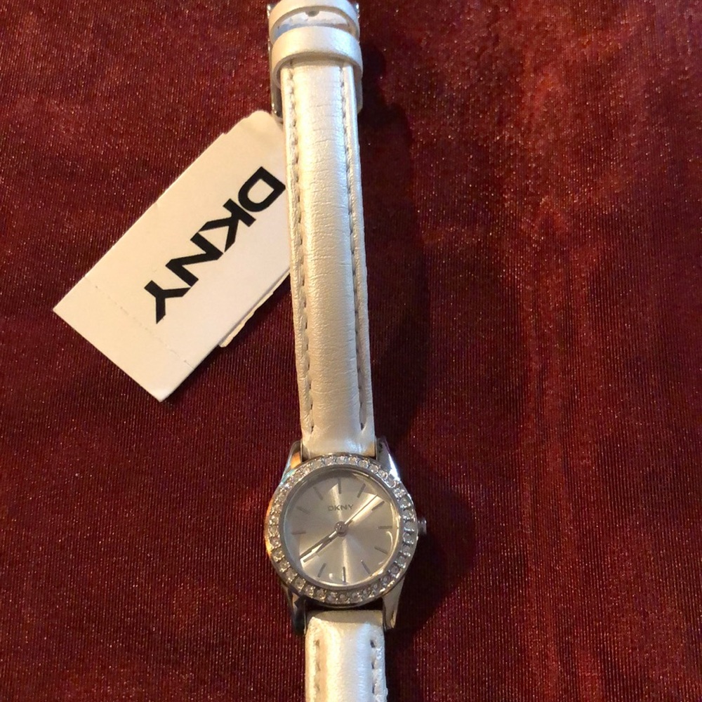 NWT DKNY Watch - Picture 3 of 5